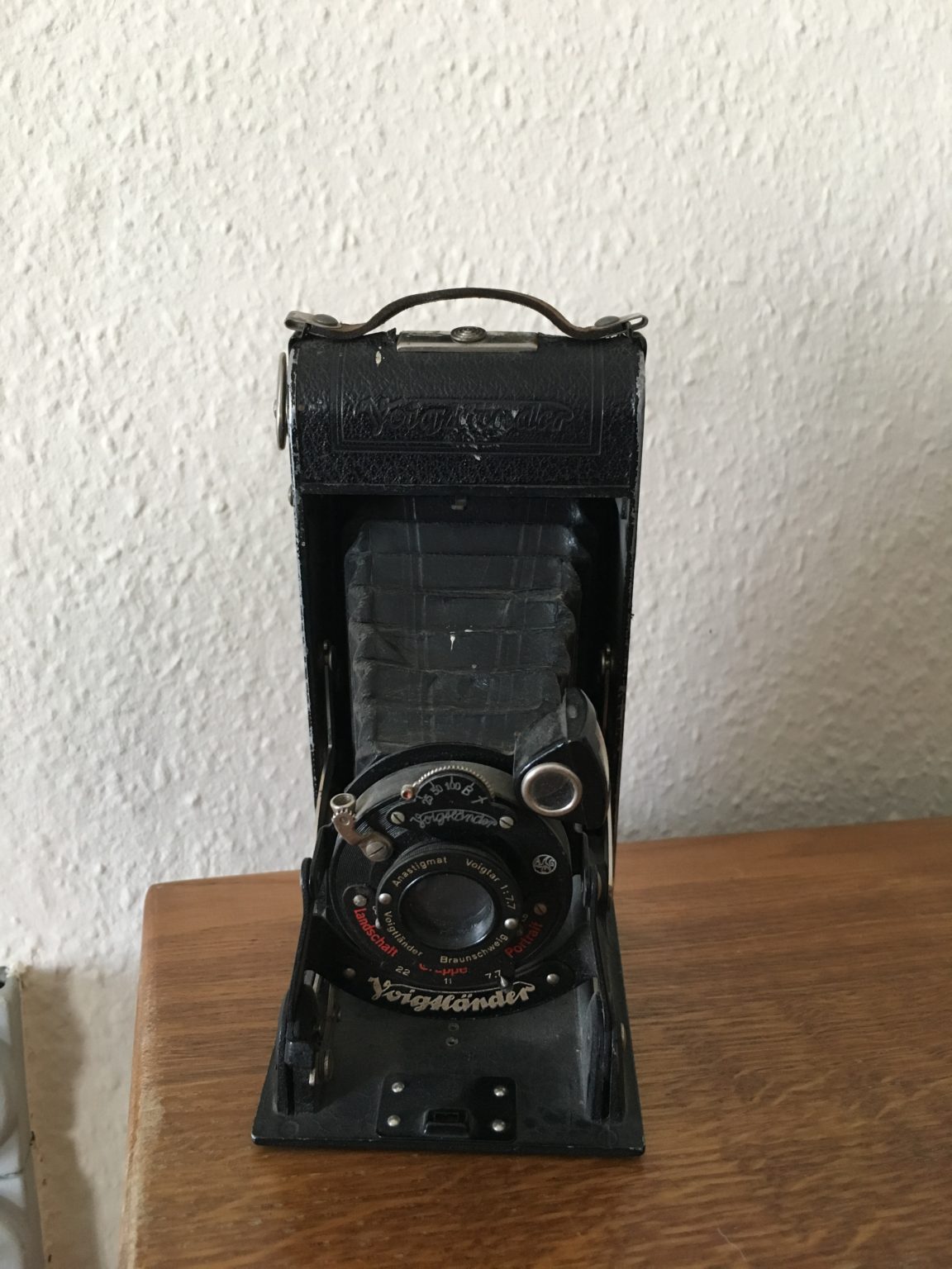 250 kr.