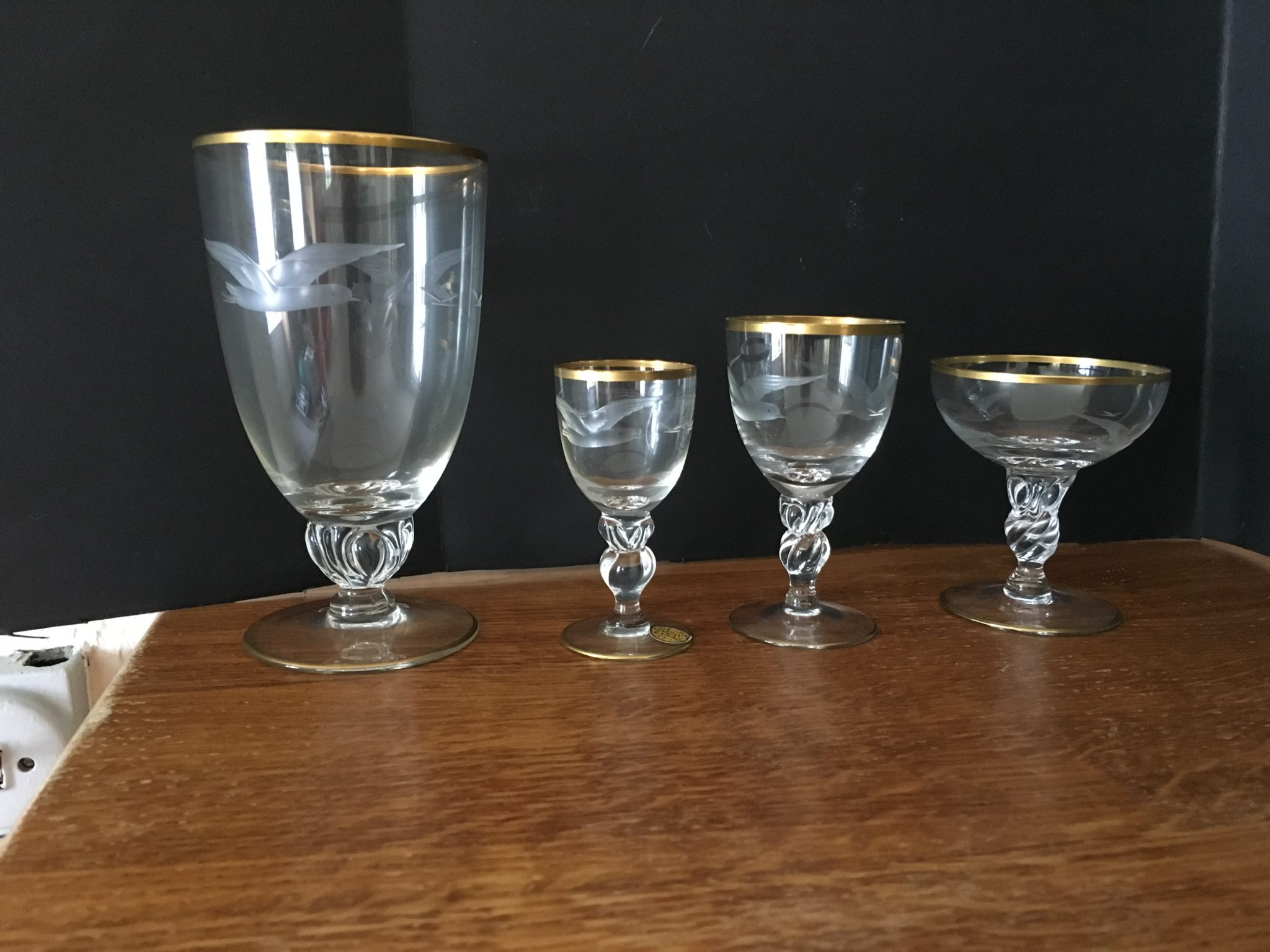 Lyngby, mågeglas pr. stk. 40 kr