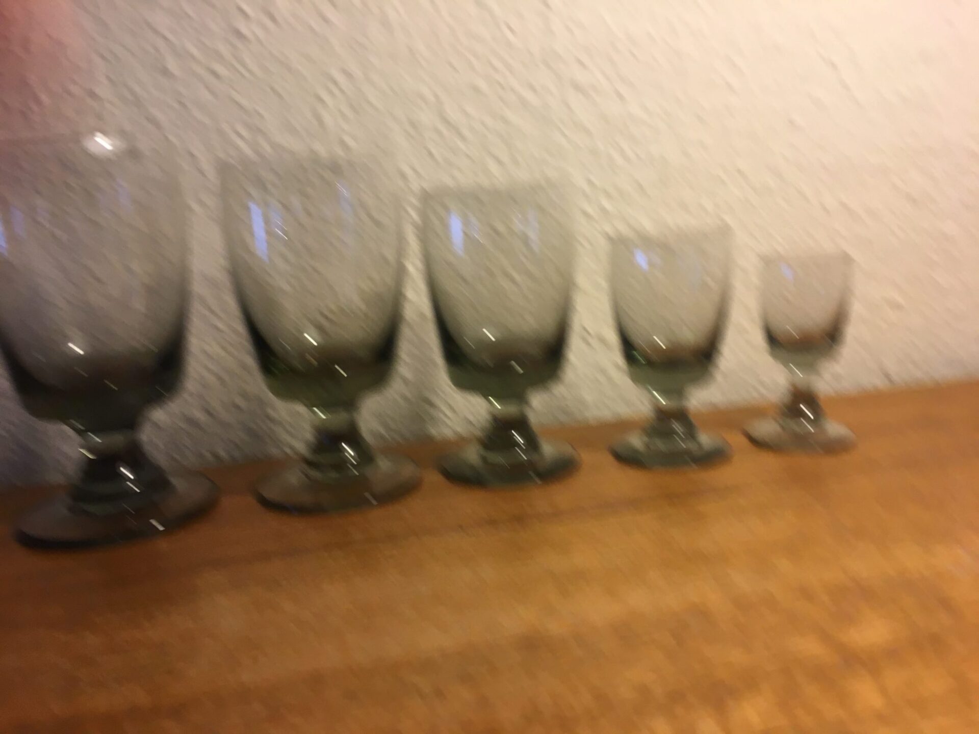 Holmegaard, røgfarvet Almue pr. stk 40/20 kr