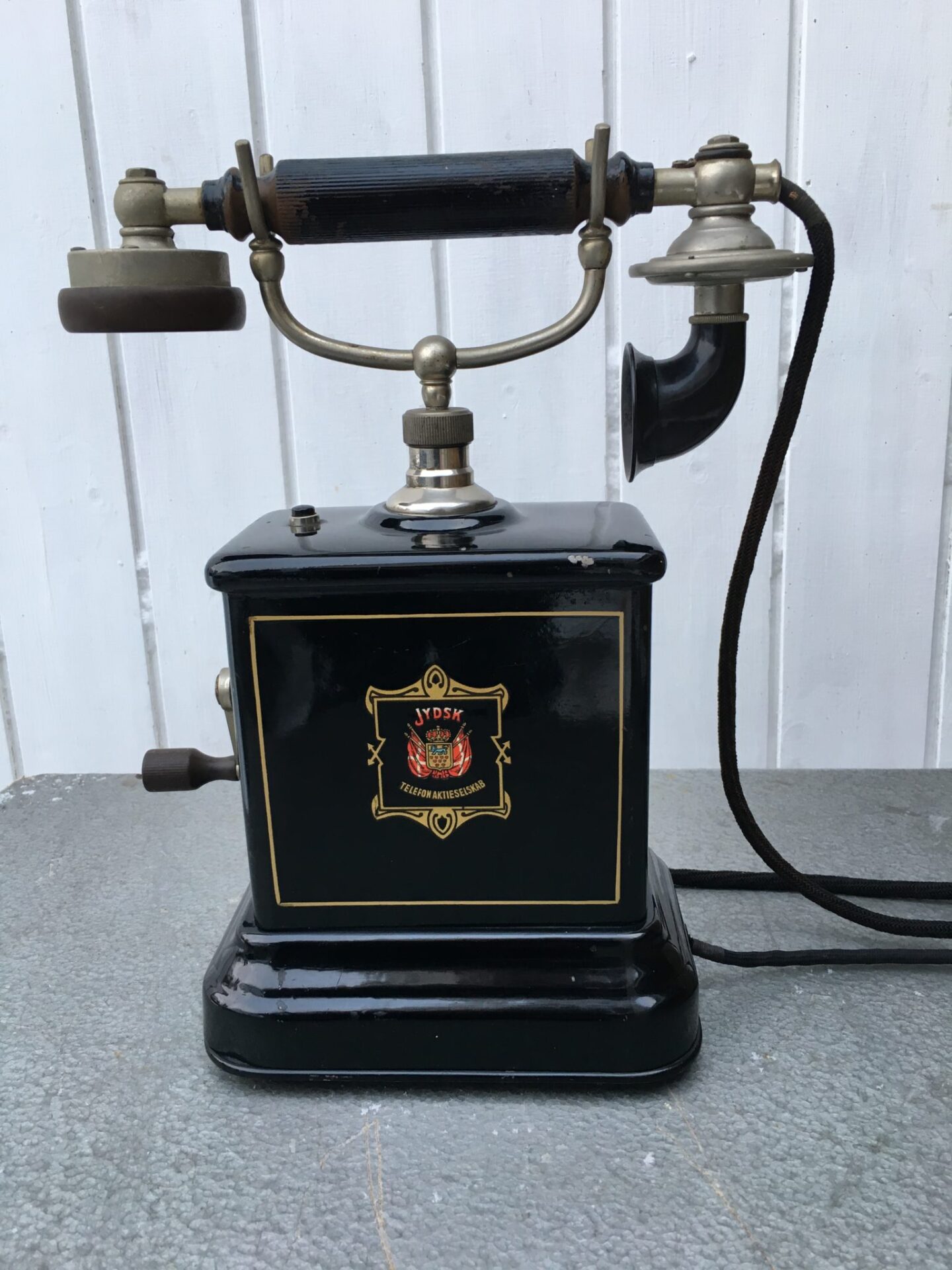 Bordtelefon, Jydsk Telefonaktieselskab, ca 1930, pris 700 kr