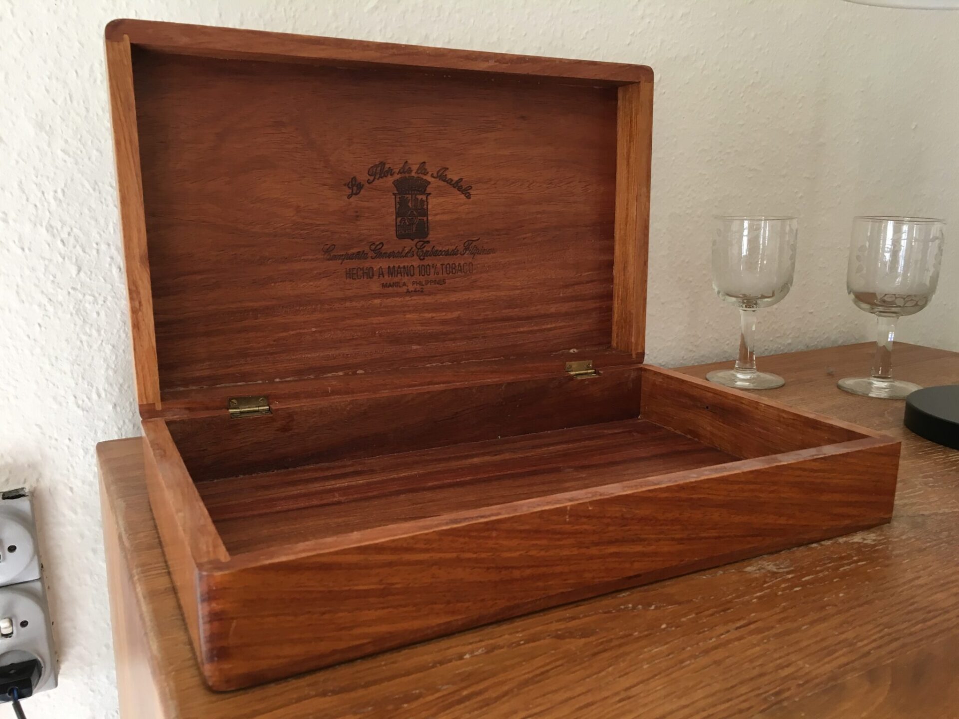 stor retro cigarkasse (39x24x10 cm) af mahogni