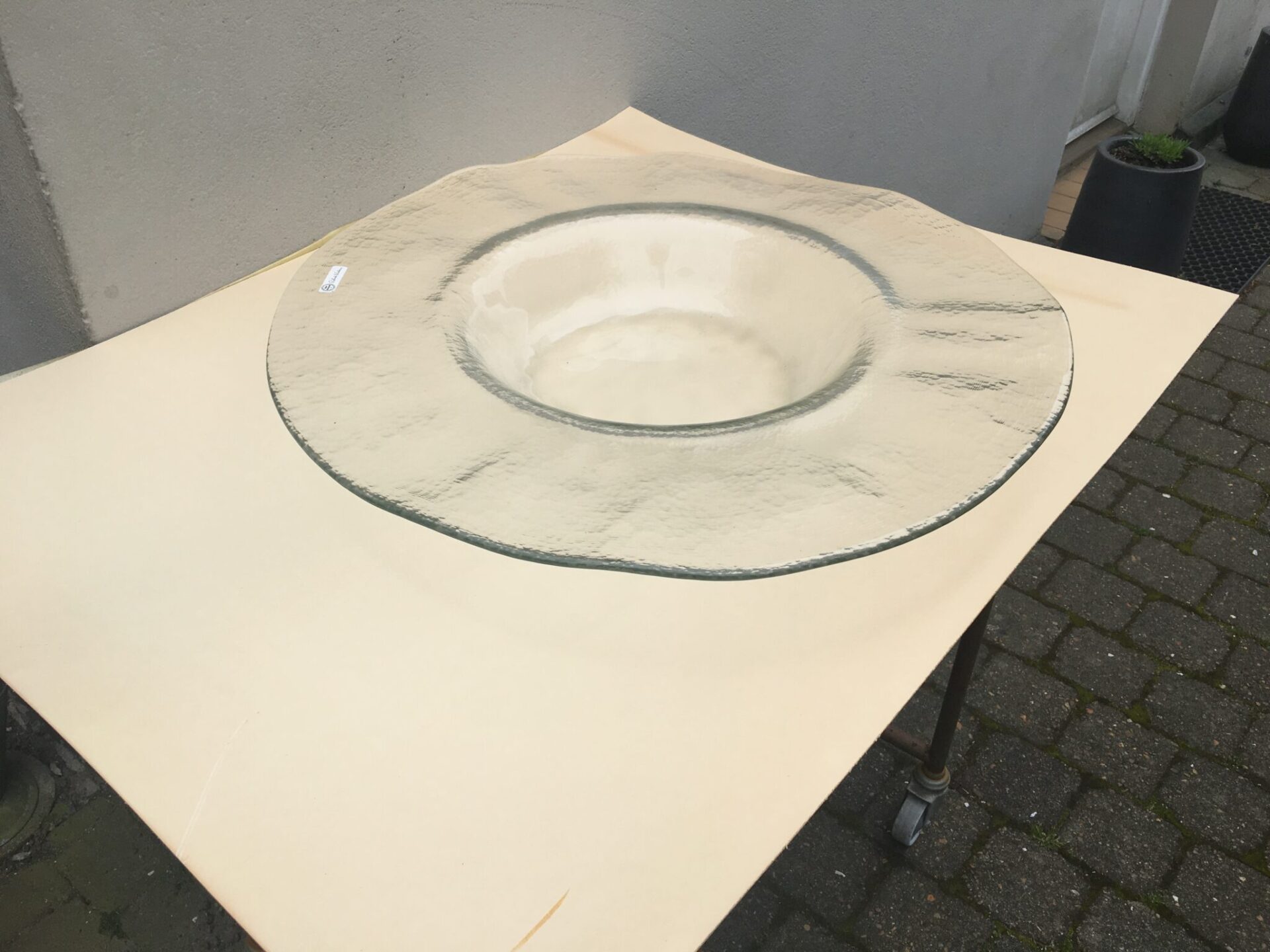 Kæmpe glasfad/bordfad af glas, d = 61 cm, pris 200 kr
