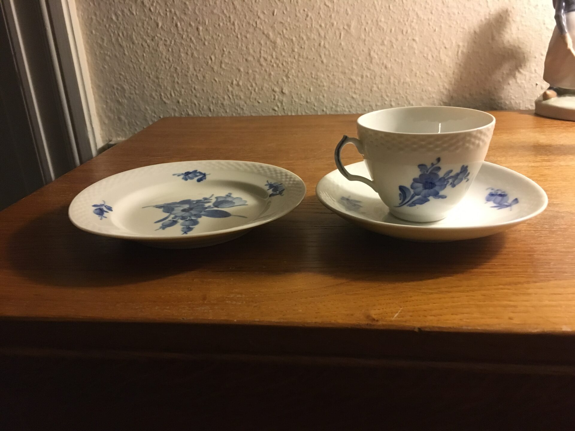 Blå Blomst flet, kop+underkop+sidetall. i alt 125 kr (kop nr 8261) (mange sæt på lager)