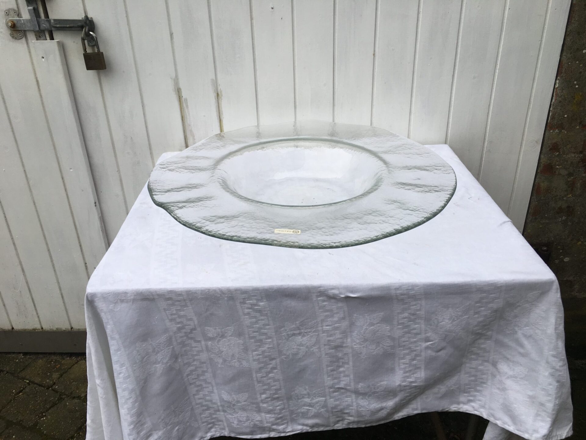 Mega glasfad/skål, pris 200 kr