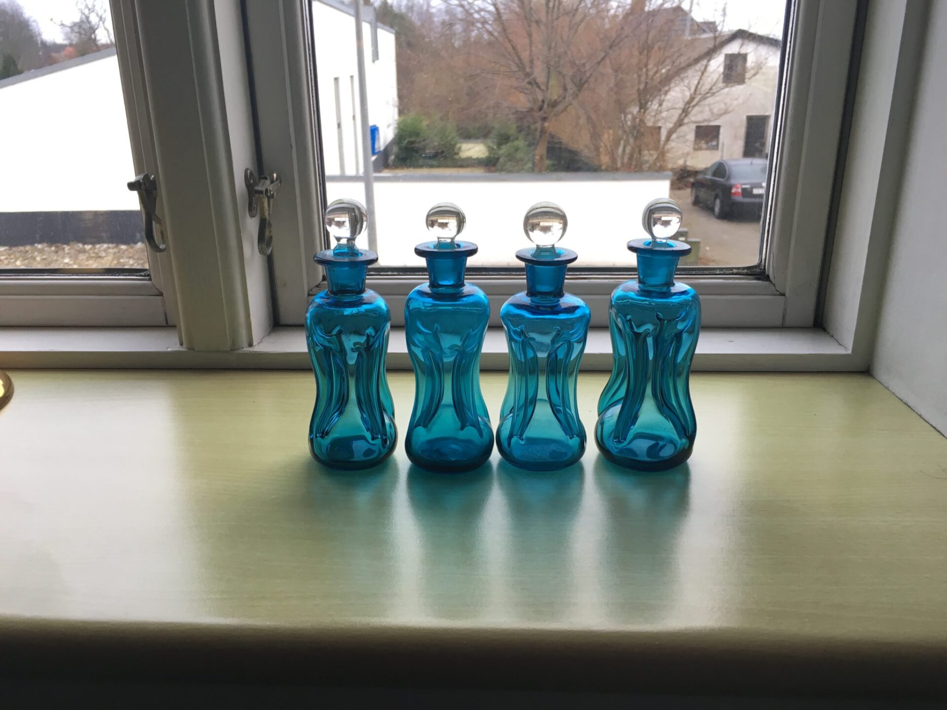 Holmegaard klukflasker, h=14 cm, kuvertmodel (5 snaps). Pris pr. stk 175 kr