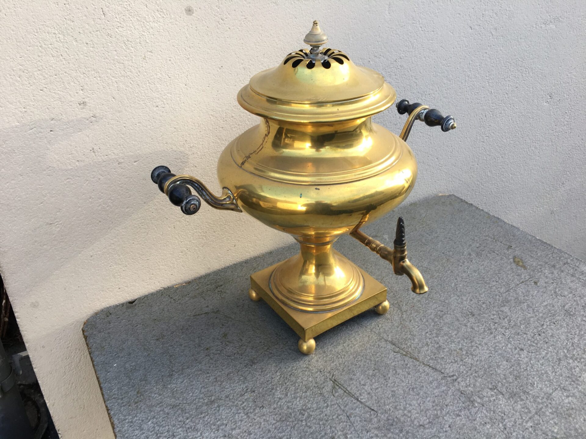 Antik samovar, 500 kr