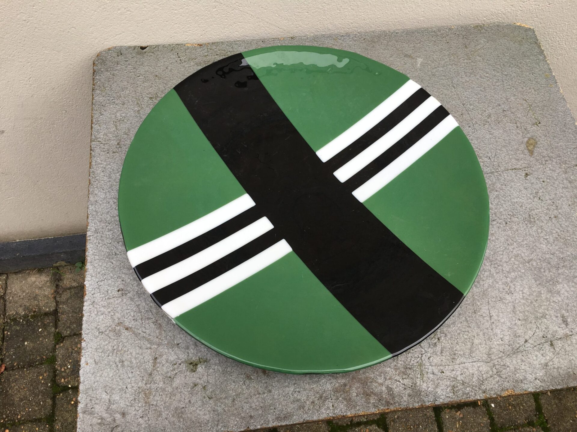 300 kr