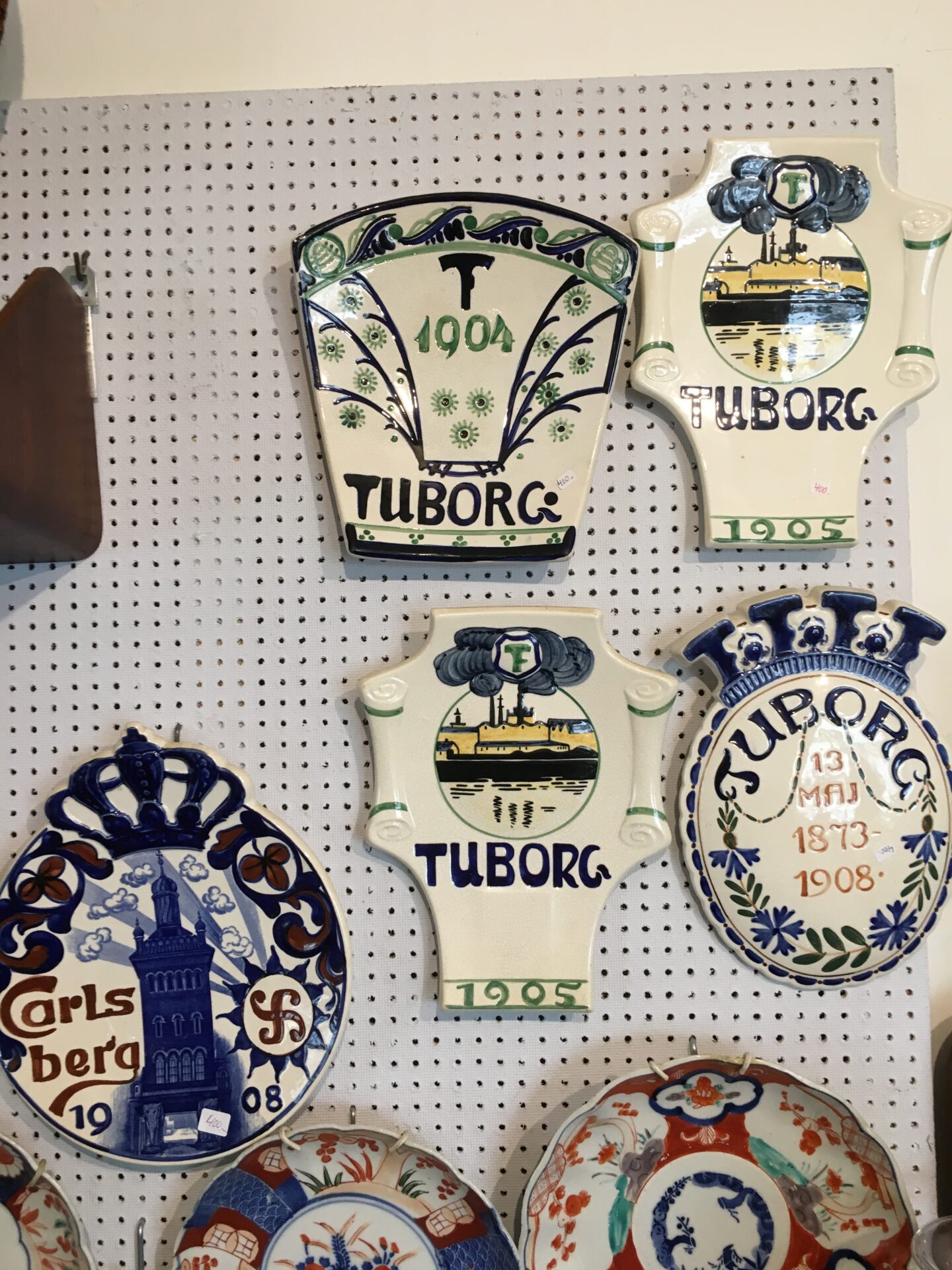 Aluminia fajance, gamle øl plaquetter, pris pr. stk 400 kr