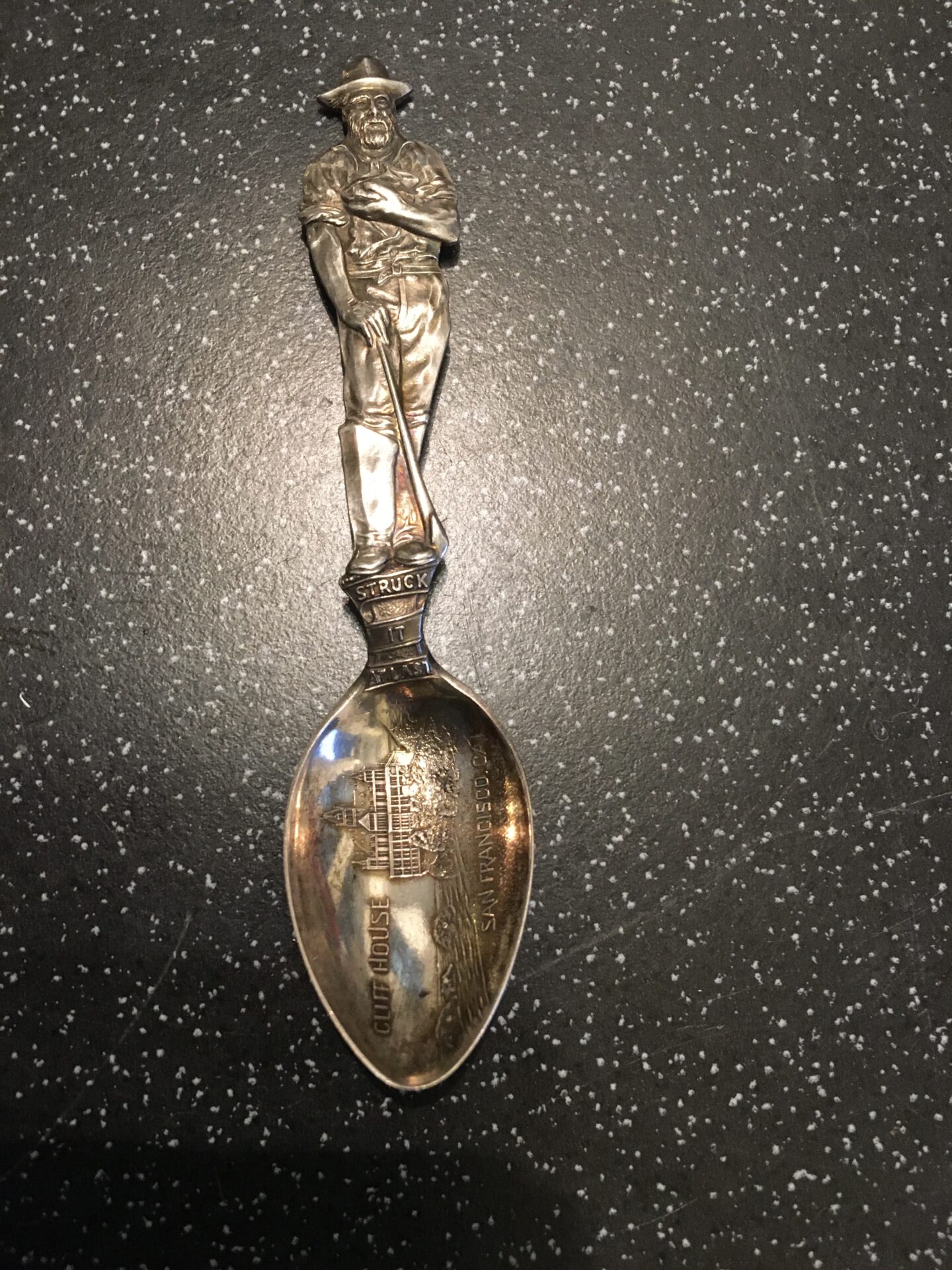 Sterling sølv, l=10,5 cm, reklame for Cliff House, San Francisco, pris 200 kr