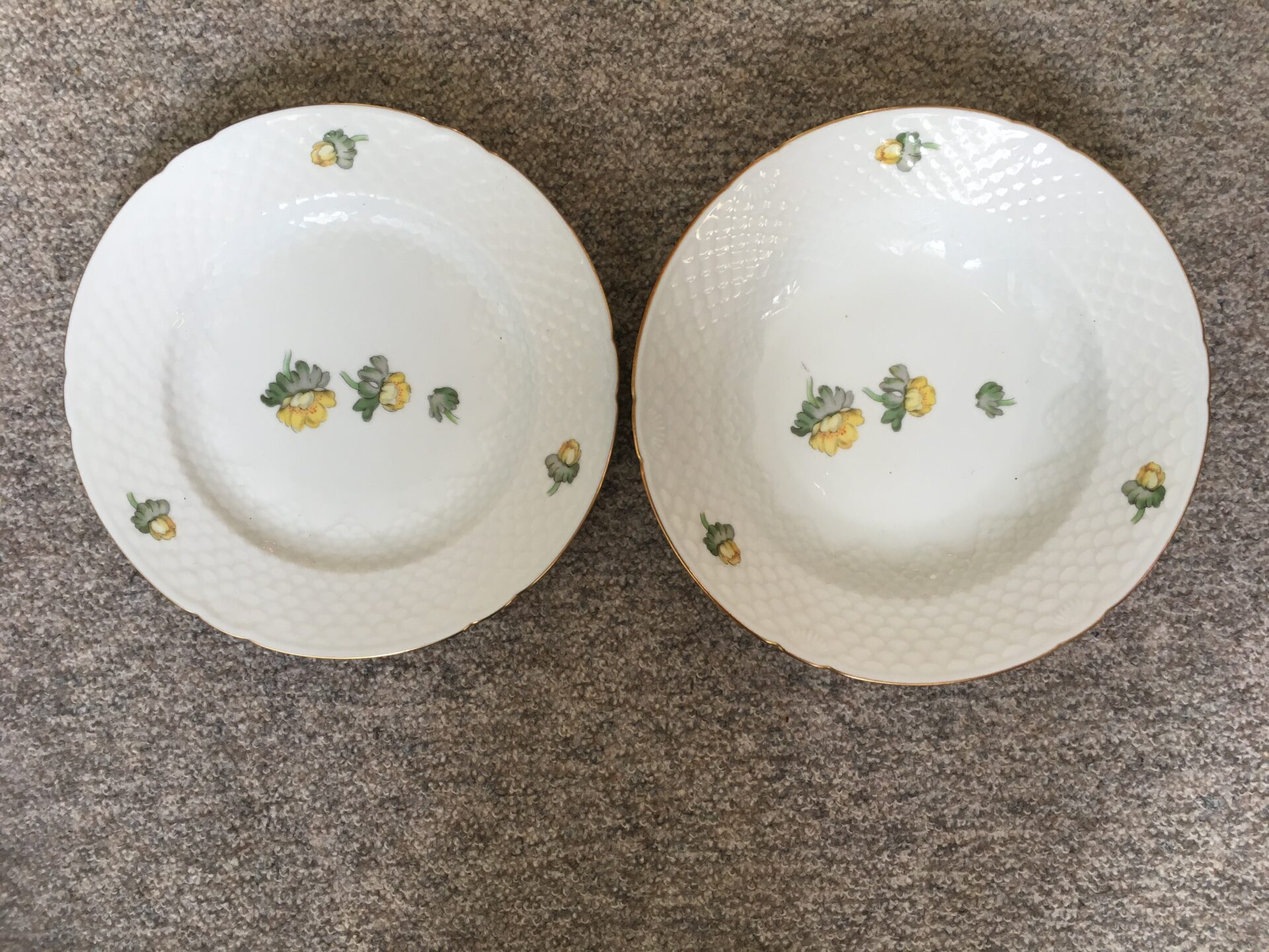 B&G Erantis, middags-tallerkner nr. 25, d= 24,5 cm, 1. soretring, fineste stand, pr stk 50 kr
