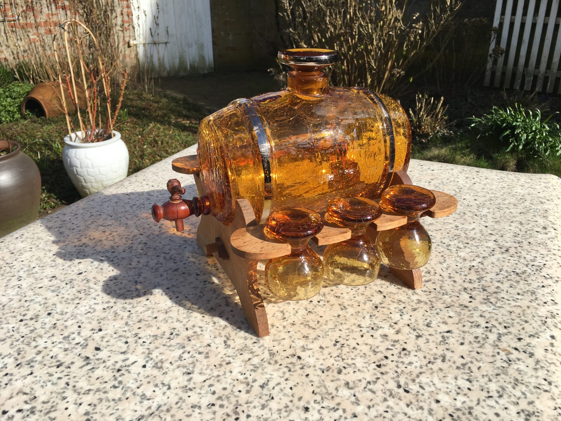 Portvinstønde af glas med tilhørende 6 stk glas, Ca 1940. Pris 500 kr