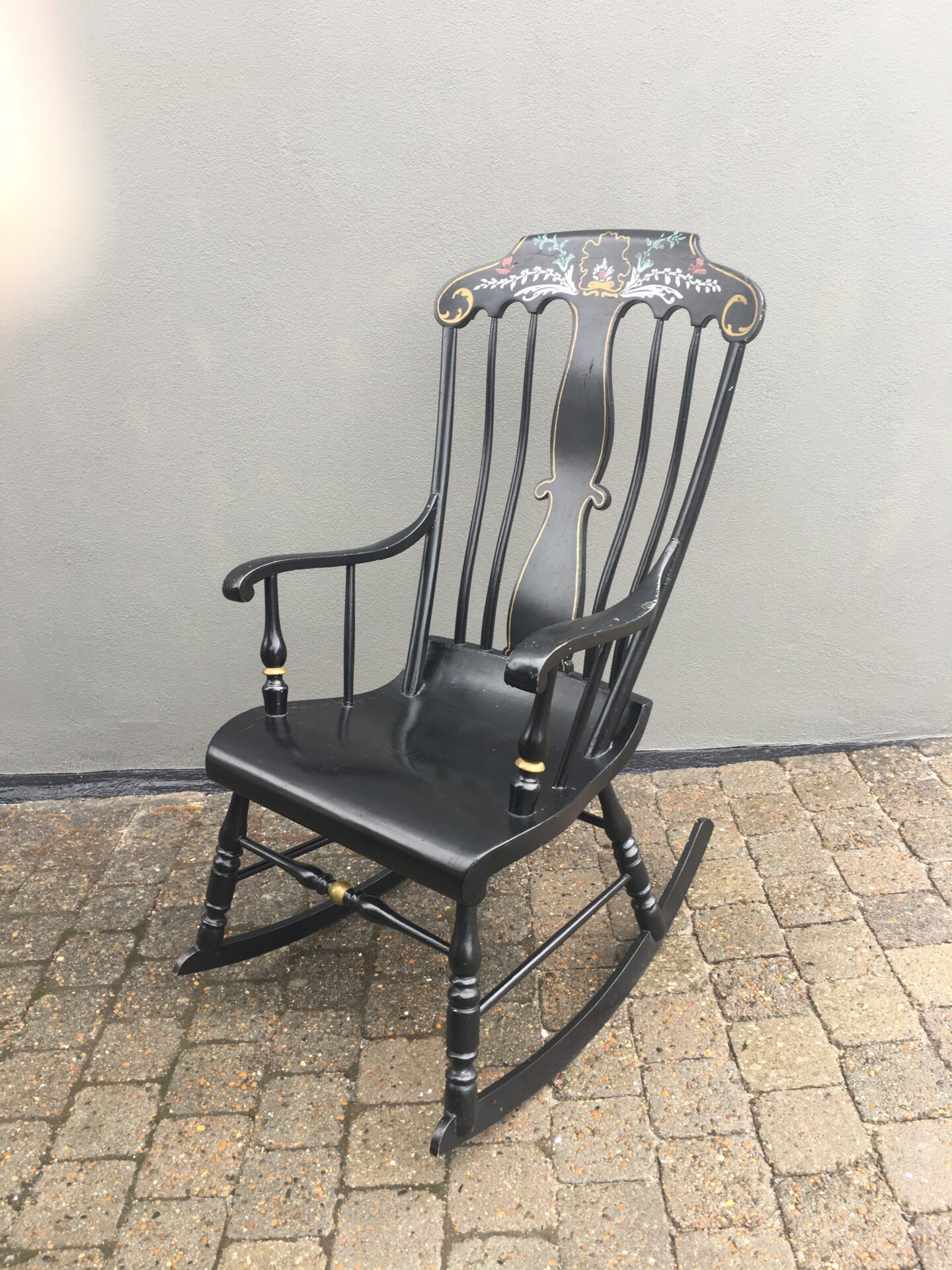 Antik gyngestol, velholdt, pris 1000kr