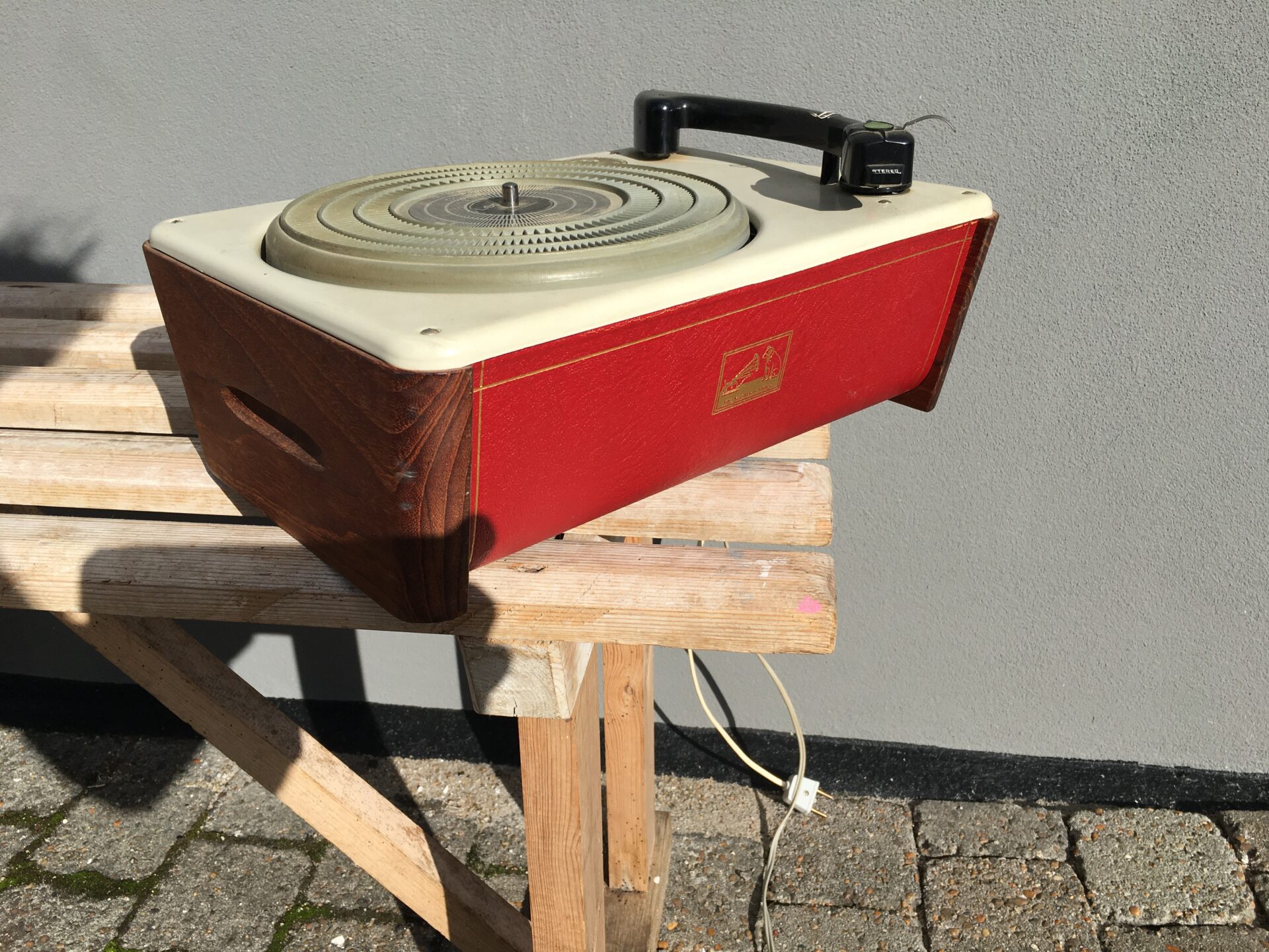 Retro pladespiller, mrk Lenco, His Matsres Voice, made in Schwitzerland, pris 200kr