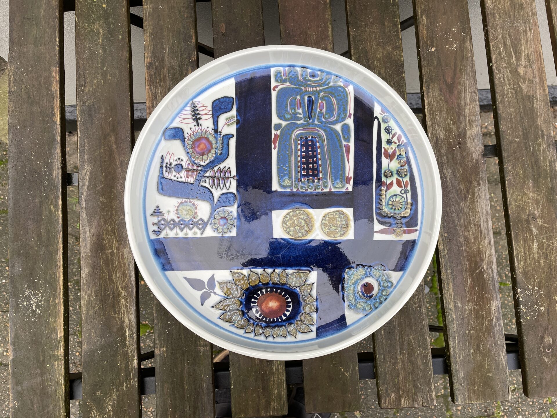 Royal Copenhagen, Stort Tenera fad nr. 121/3293, d=34 cm, pris 500 kr